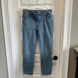 Loft Curvy Skinny Jeans 28/6